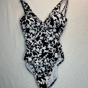 Lauren Ralph Lauren Black White Floral‎ One Piece Swimsuit Sz 8 Classic Slimming